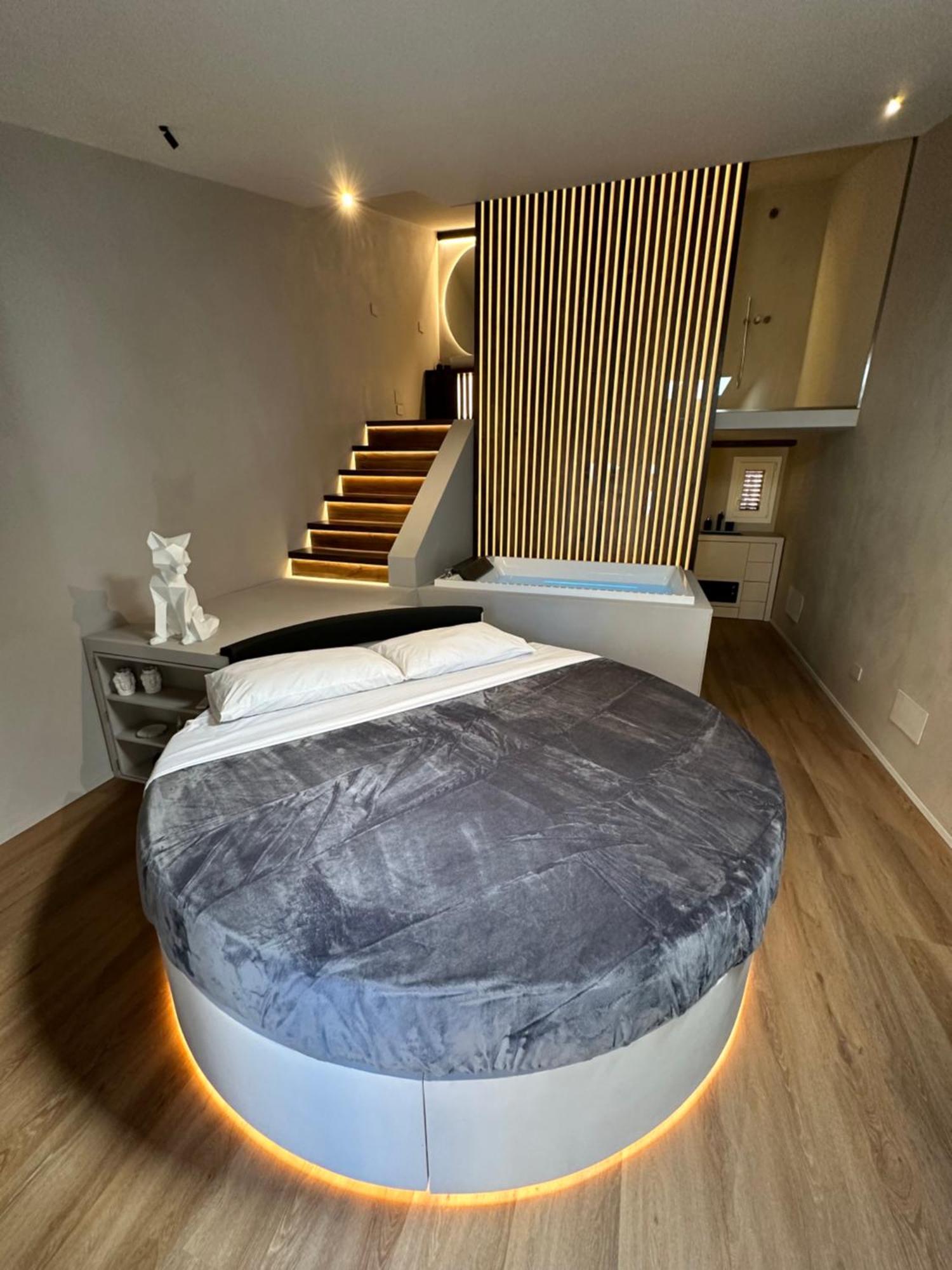 Renard Suite Cefalu Luaran gambar