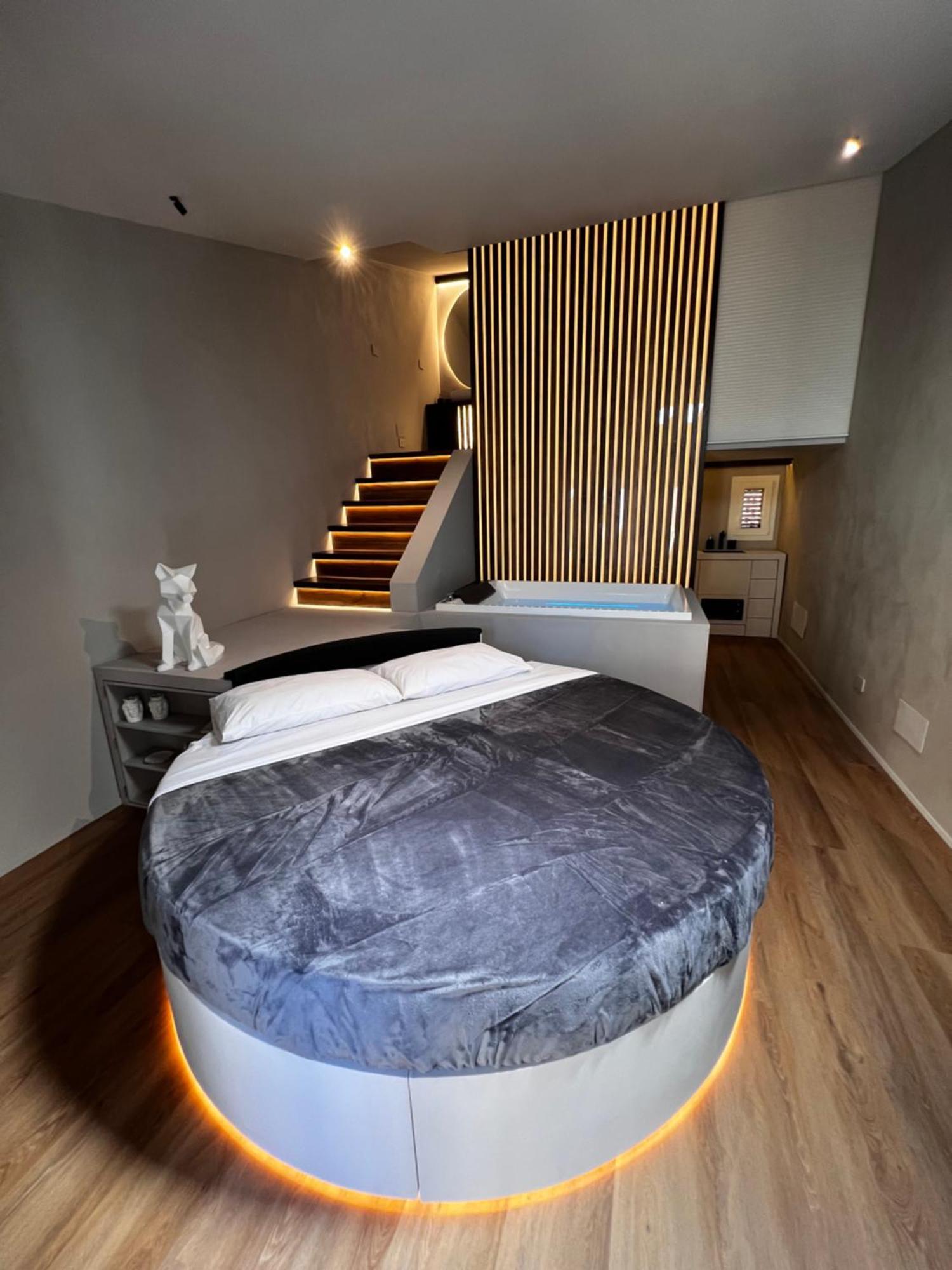 Renard Suite Cefalu Luaran gambar