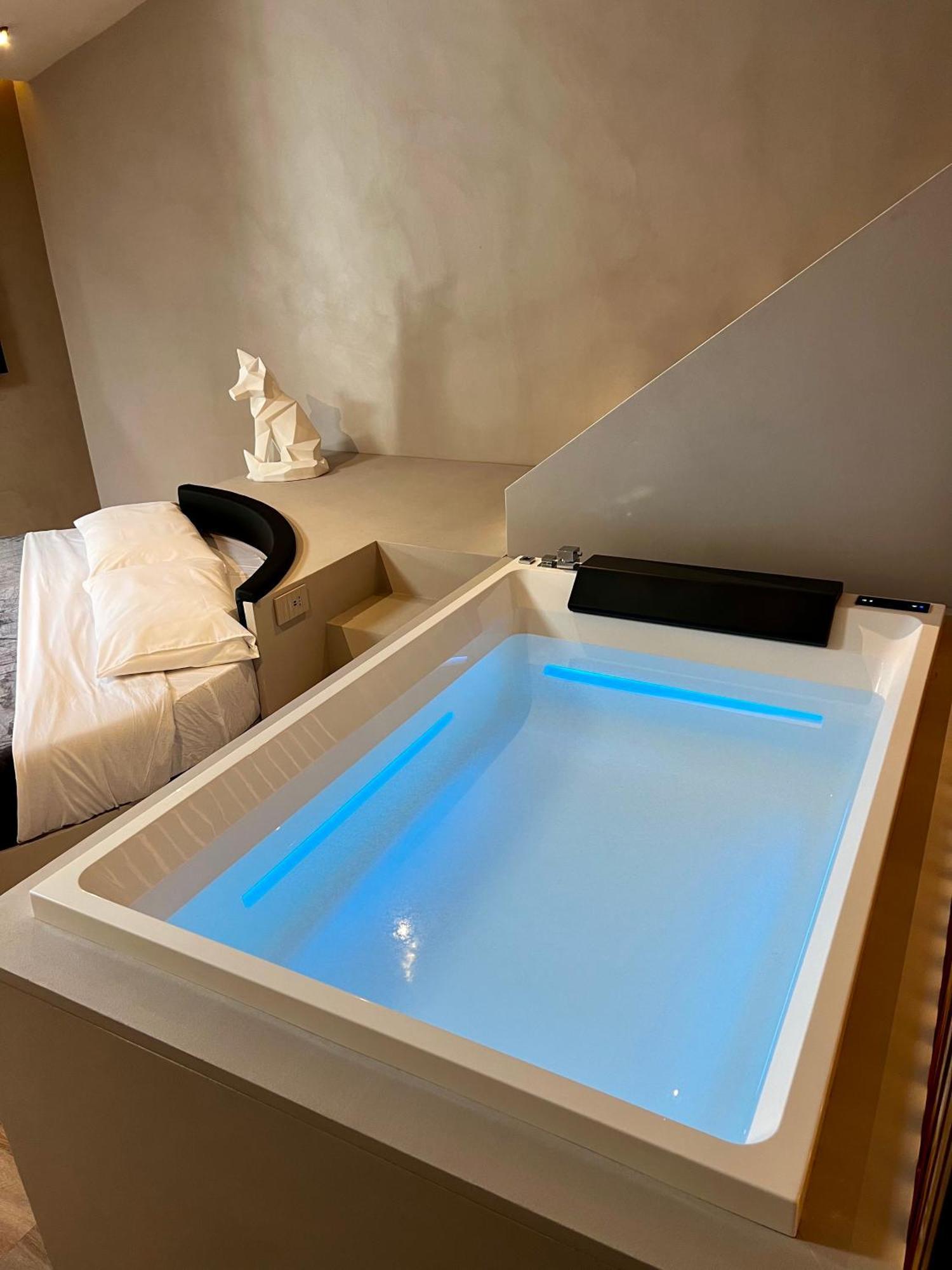 Renard Suite Cefalu Luaran gambar