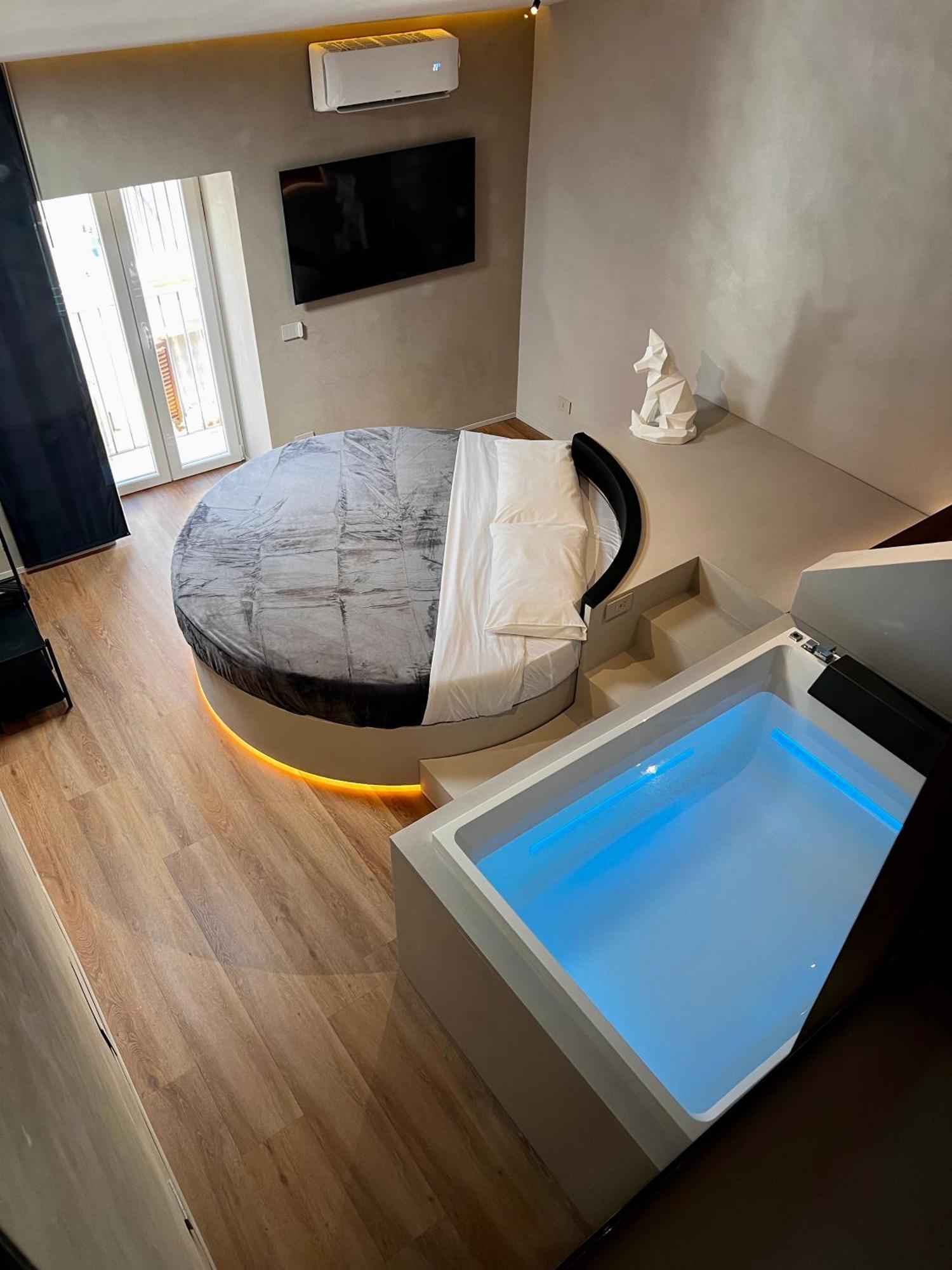 Renard Suite Cefalu Luaran gambar